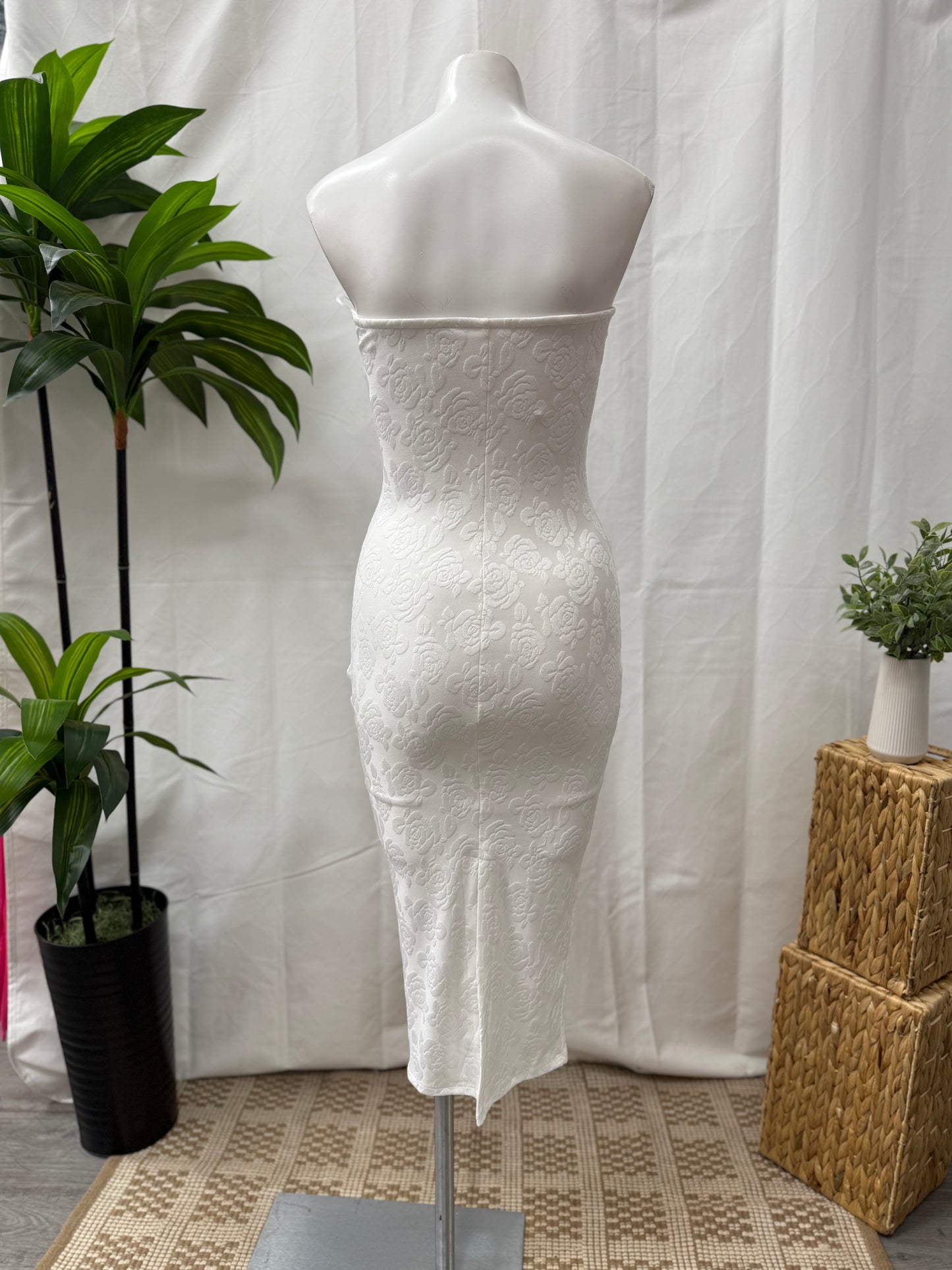 Strapless Midi Velvet Rose Dress