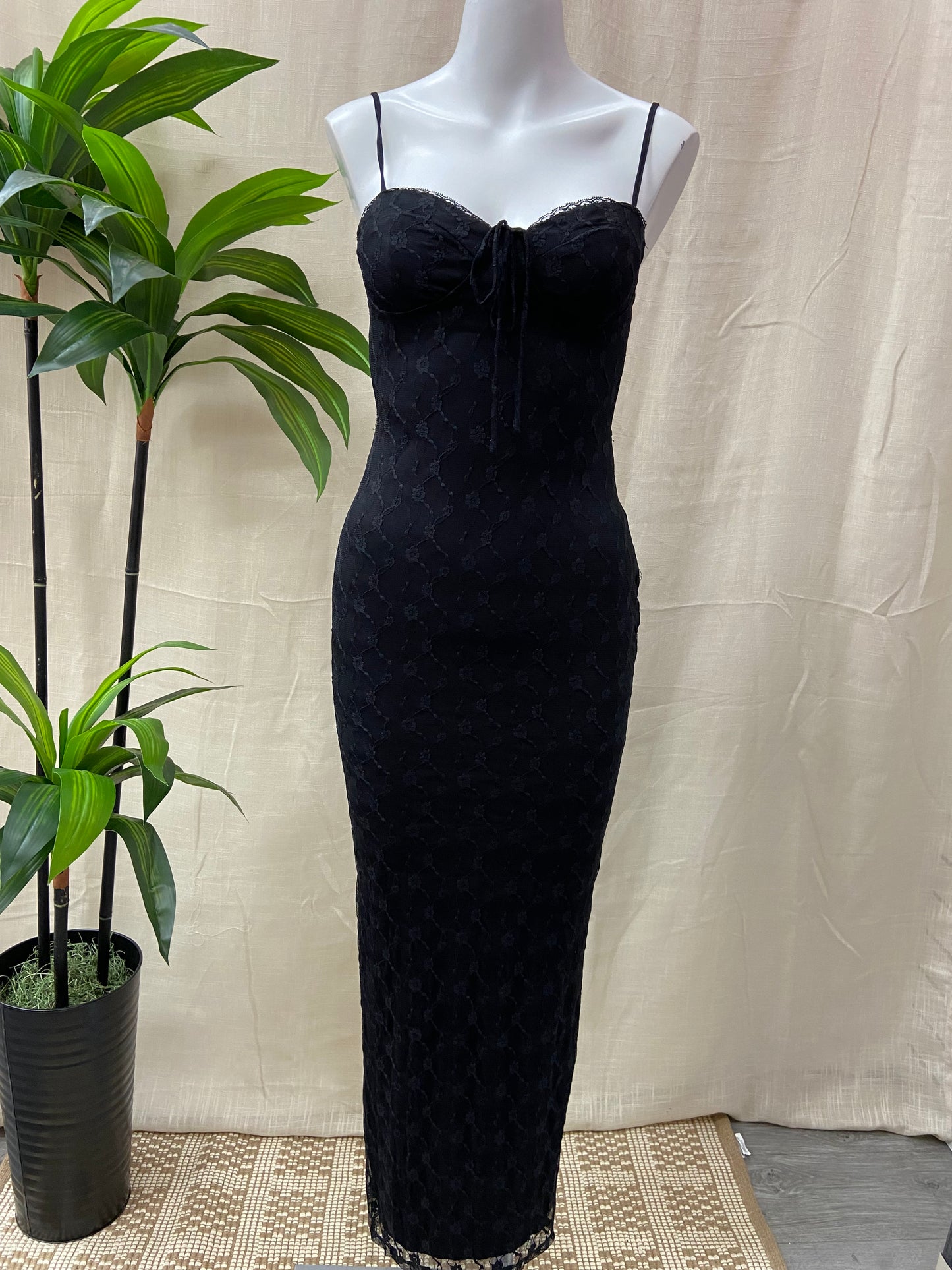 Mia Midi Dress